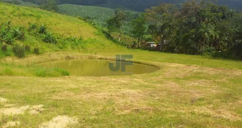 Sítio / Chácara para Venda no bairro LARANJEIRAS em Luiz Alves, 3 quartos sendo 1 suíte, 3 vagas, 38000 m² de área total, 38000 m² privativos,
