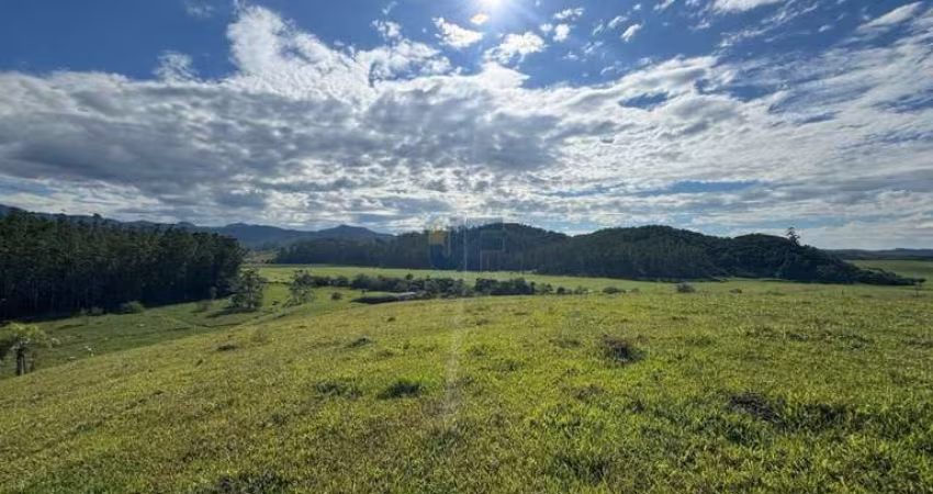 Fazenda para Venda no bairro Zona Rural em canelinha, 127 quartos, 240000 m² de área total, 240000 m² privativos,