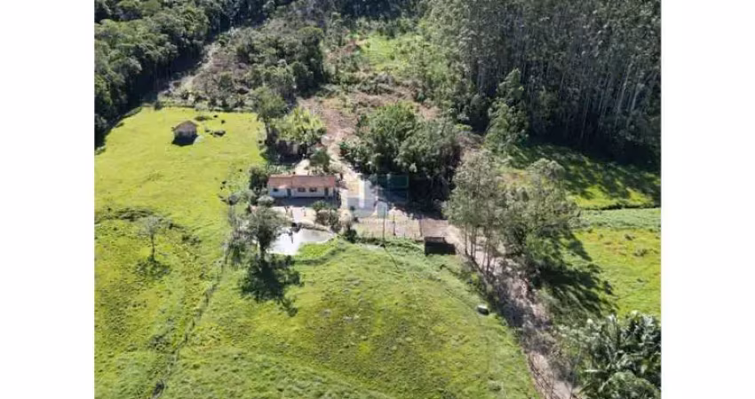 Área com 7 hectares localizado em tijucas, bairro oliveira;