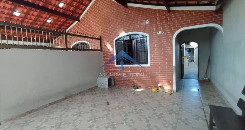 Casa com 2 quartos, Maracanã, Praia Grande - R$ 450 mil, Cod: 4072