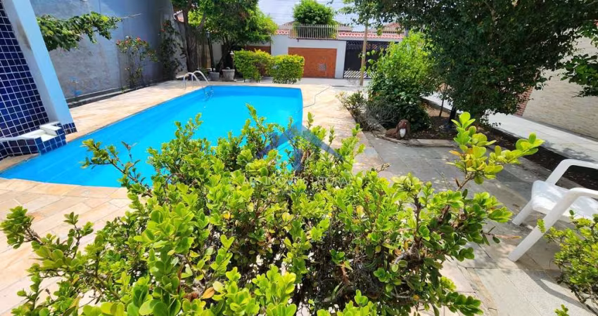 Edícula com piscina JD Real, Praia Grande - 450 mil, Cod: 4782