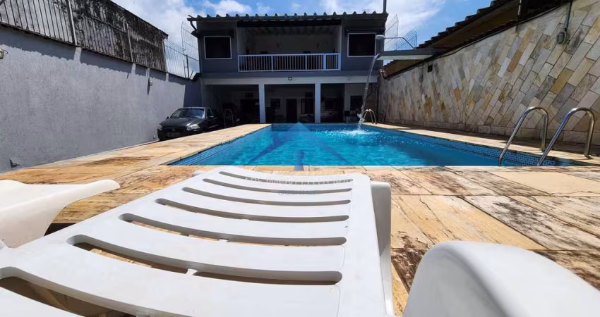 Casa com 4 dorms, Solemar, Praia Grande - R$ 650 mil, Cod: 4783