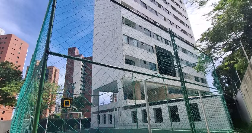 Apartamento próximo das faculdades Unifor, uni7 e fic, c/ Sala, 02 quartos (01 Suite), Cozinha, Área de Serviço,  Armários, Porcelanato, 02 Vagas Paralelas, condomínio c/ Portaria 24 horas, 03 Elevado