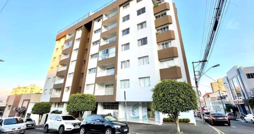 Apartamento à Venda em Centro, Ponta Grossa - PR