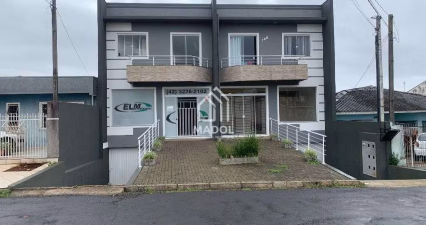 Apartamento à Venda em Uvaranas, Ponta Grossa - PR
