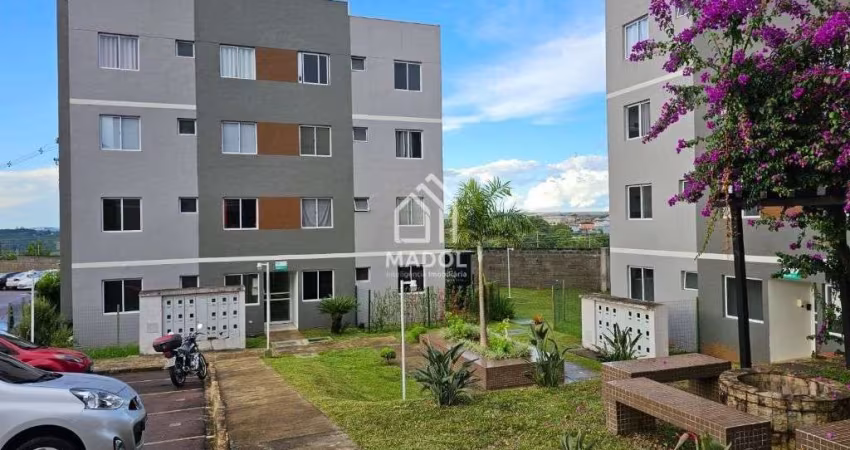 Apartamento à Venda em Uvaranas, Ponta Grossa - PR