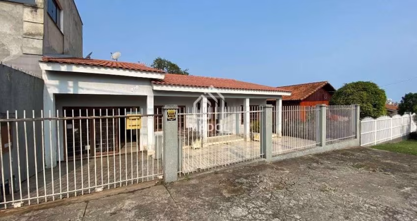 Casa à Venda em Boa Vista, Ponta Grossa - PR