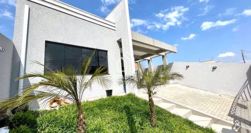 Casa à Venda em Cará-cará, Ponta Grossa - PR