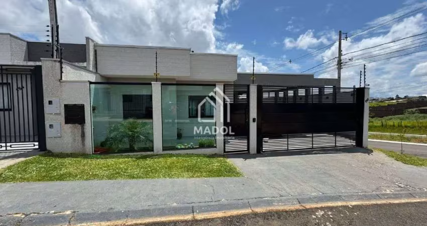 Casa à Venda em Cará-cará, Ponta Grossa - PR