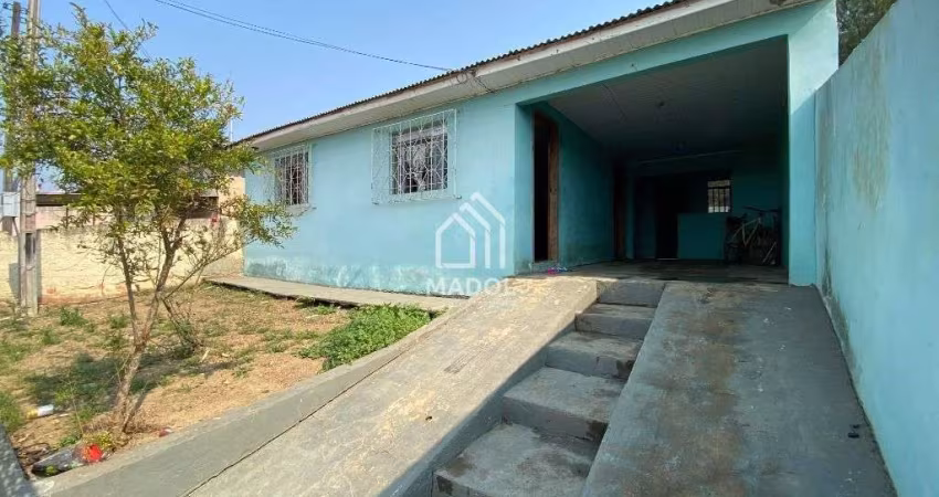Casa à Venda em Chapada, Ponta Grossa - PR