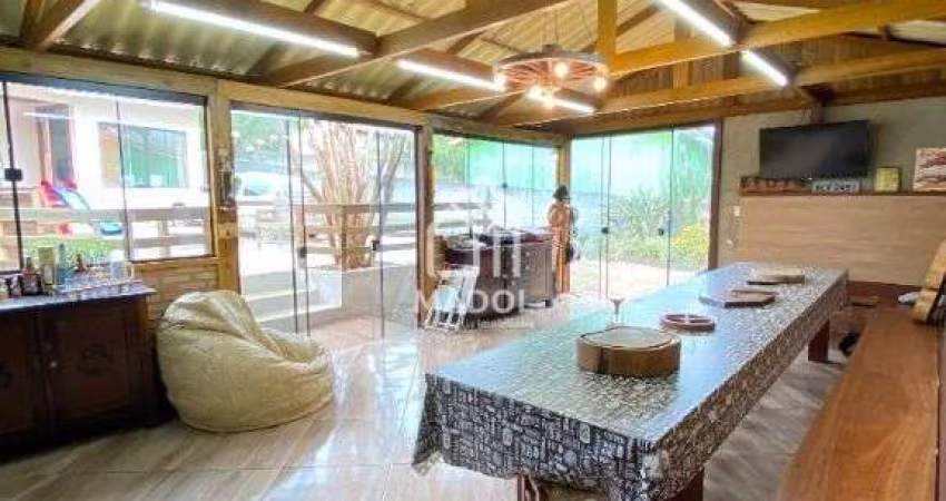 Casa à Venda em Colônia Dona Luiza, Ponta Grossa - PR