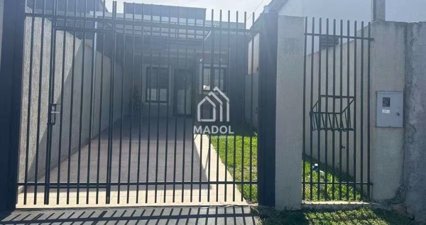 Casa à Venda em Contorno, Ponta Grossa - PR
