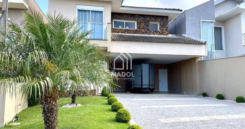 Sobrado alto padrão em Condomínio fechado com 240m² para venda!