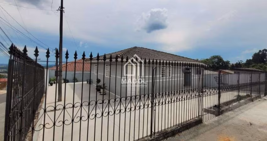 Casa à Venda em Nova Rússia, Ponta Grossa - PR