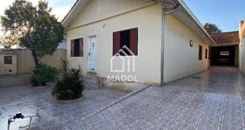 Casa à Venda em Ronda, Ponta Grossa - PR