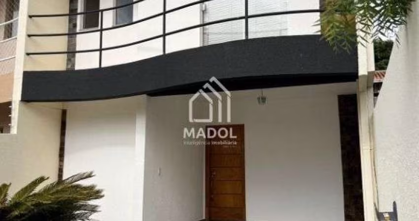 Sobrado à Venda em Neves, Ponta Grossa - PR