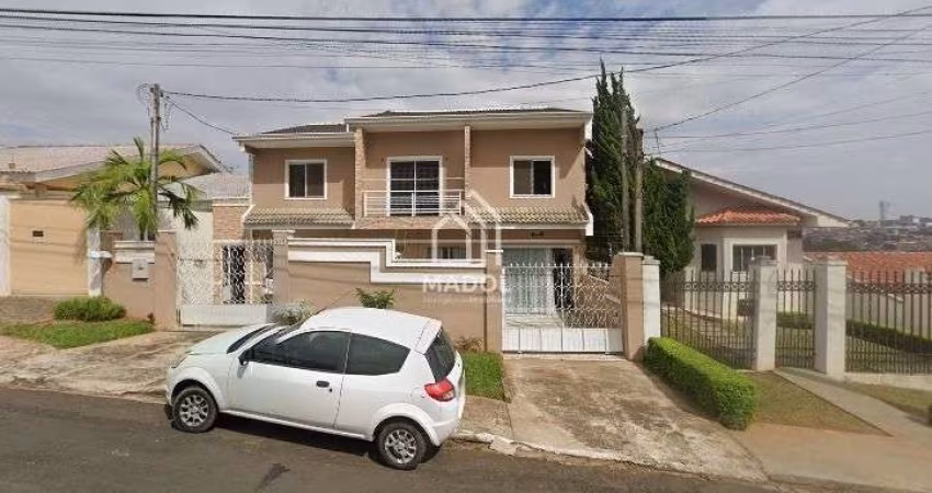 Sobrado à Venda em Neves, Ponta Grossa - PR