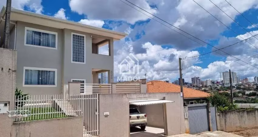 Sobrado à Venda em Oficinas, Ponta Grossa - PR