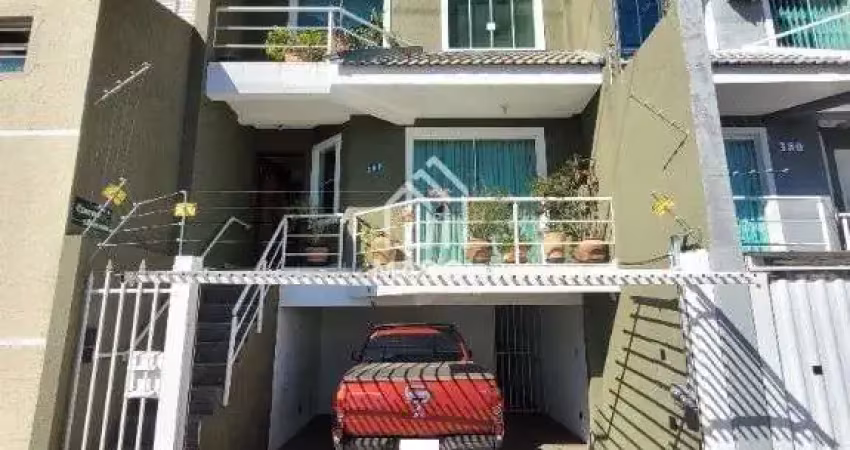 Casa com 3 quartos à venda na Rua Afonso Celso, 390, Uvaranas, Ponta Grossa