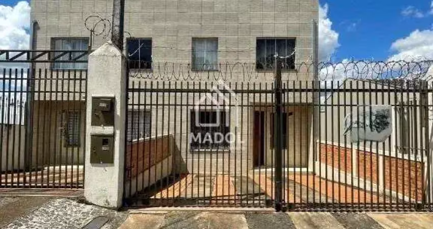 Casa com 3 quartos à venda na Rua Dario Veloso, 773, Uvaranas, Ponta Grossa