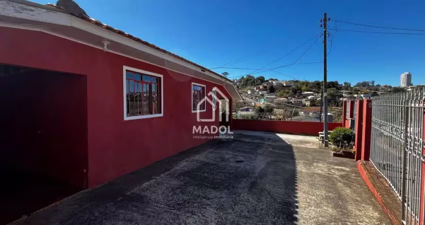 Casa com 3 quartos à venda na Rua Joaquim Meneleu de Almeida Torres, 735, Uvaranas, Ponta Grossa