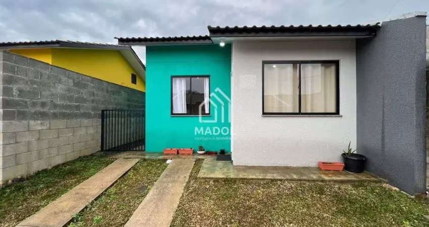 Casa em condomínio à venda com 2 quartos, 2 vagas por r$ 185.000