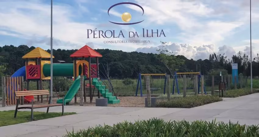 Terreno à venda em canasvieiras, florianópolis-sc com 360m² de área!