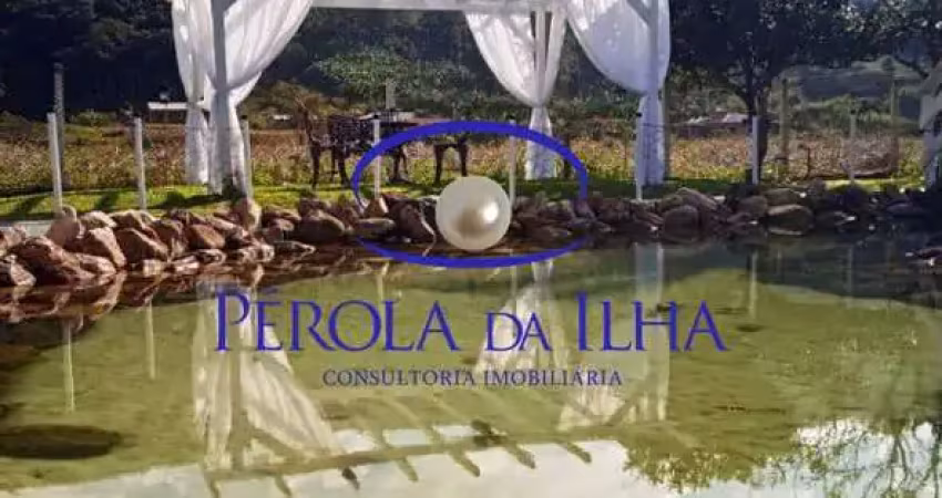 Imperdível: sítio de luxo à venda em biguaçu-sc, bairro areias de cima! 4 quartos, 1 suíte, 2 banheiros, 2 vagas de garagem, 4.200m².