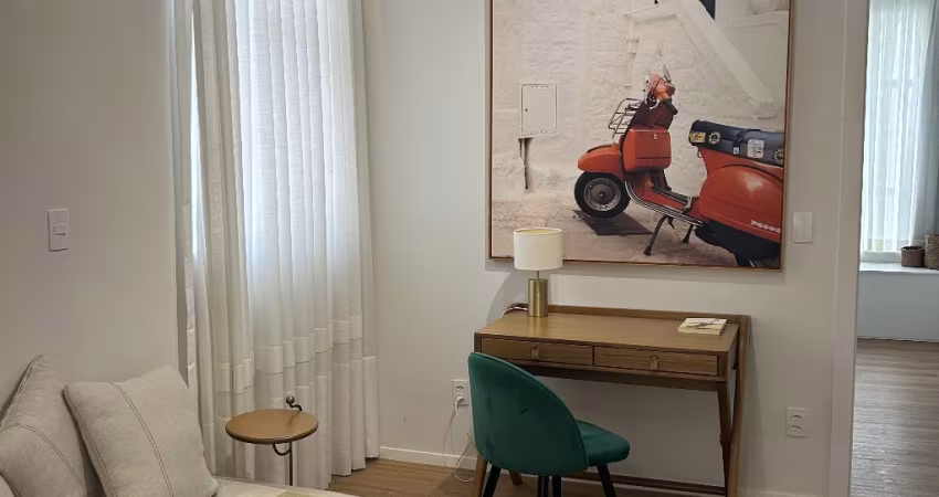 Apartamento mobiliado de 1 dormitório no coração de Florianópolis!