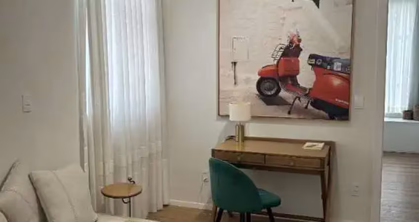 Apartamento à venda no centro de florianópolis-sc: 1 quarto, 1 sala, 1 banheiro e 47,00 m² de área.