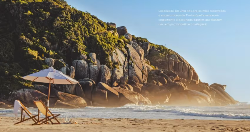Venha viver com sofisticação e conforto no D/VERSE, um condomínio de alto padrão localizado a apenas 65 metros da praia.
