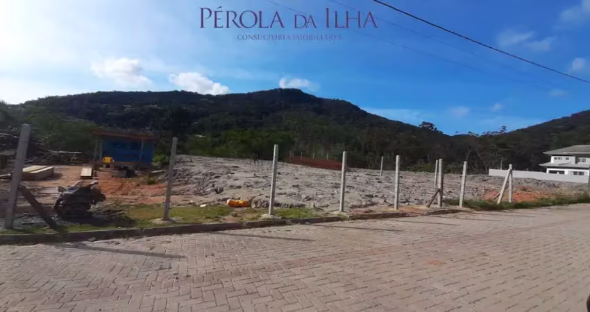 Oportunidade única! terreno à venda em florianópolis-sc, bairro monte verde, 450,00 m² de área.