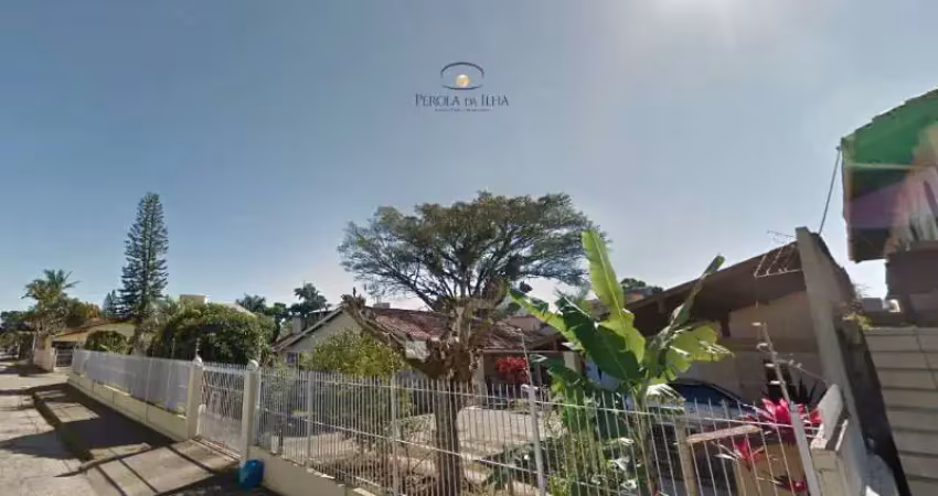 Terreno à venda em canasvieiras, florianópolis-sc: 840m² de área perfeitos para o seu projeto!