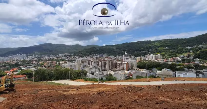 Terreno em condomínio fechado à venda na Servidão Dorval Manoel Bento, 272, Córrego Grande, Florianópolis