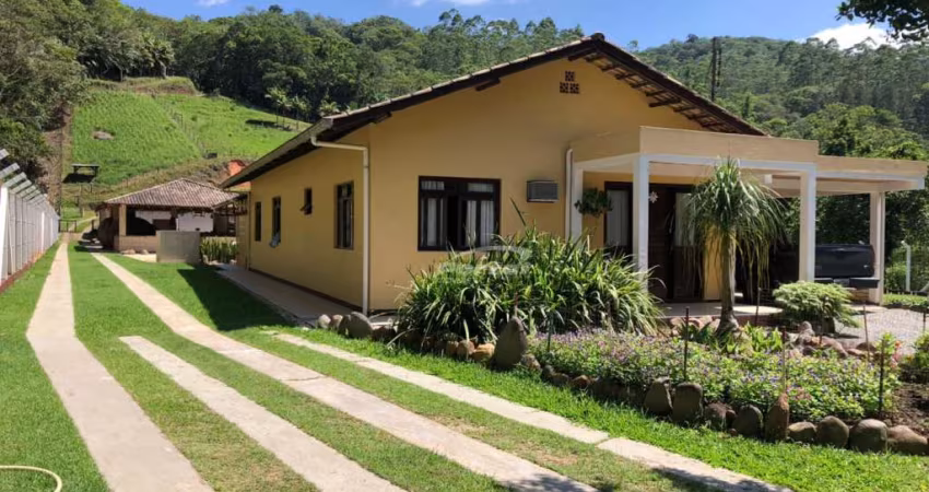 Chácara / sítio com 4 quartos à venda no Belchior Alto, Gaspar 