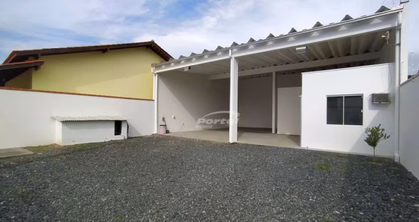 Barracão / Galpão / Depósito para alugar no Itacolomi, Balneário Piçarras 