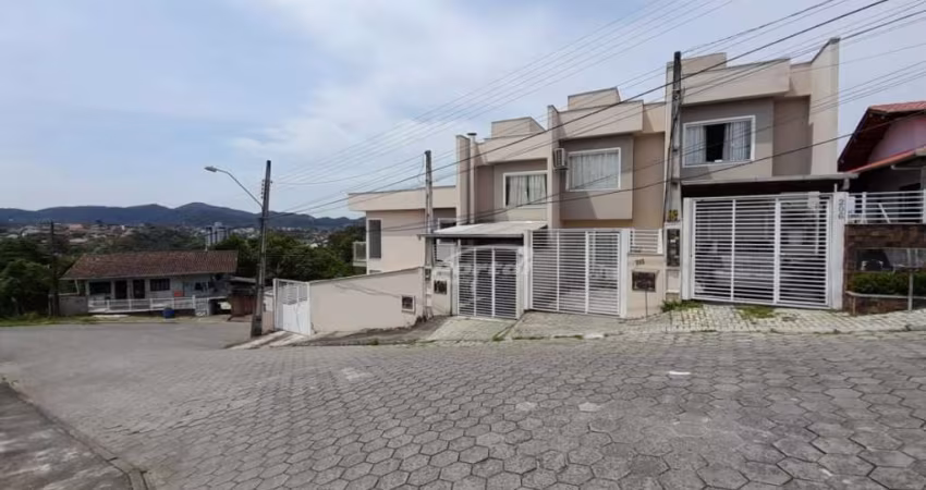 Casa com 2 quartos para alugar no Fortaleza, Blumenau 