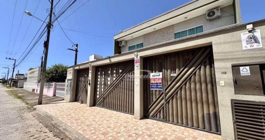 Apartamento com 3 quartos para alugar no Itacolomi, Balneário Piçarras 