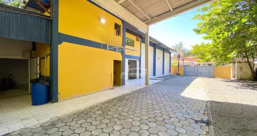 Barracão / Galpão / Depósito com 2 salas para alugar no Velha Central, Blumenau 