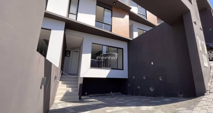 Casa com 3 quartos à venda na Vila Nova, Blumenau 