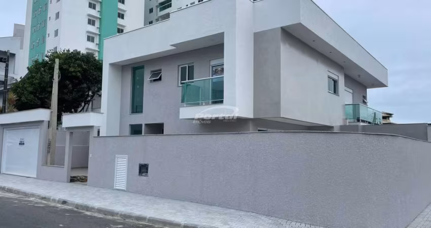 Casa com 3 quartos à venda no Centro, Barra Velha 