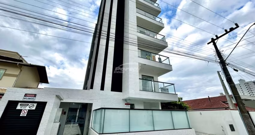 Apartamento com 3 quartos para alugar no Centro, Balneário Piçarras 