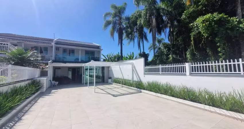 Casa com 3 quartos à venda no Centro, Balneário Piçarras 