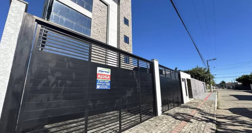 Apartamento com 3 quartos para alugar no Itacolomi, Balneário Piçarras 