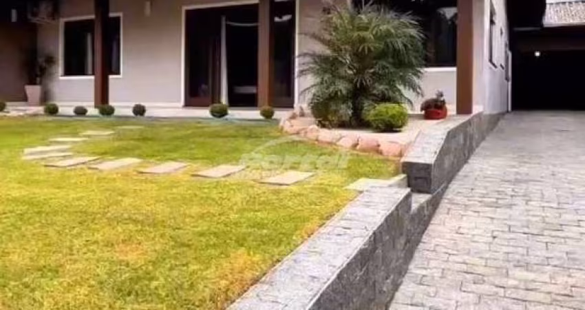 Casa com 3 quartos à venda no Salto do Norte, Blumenau 