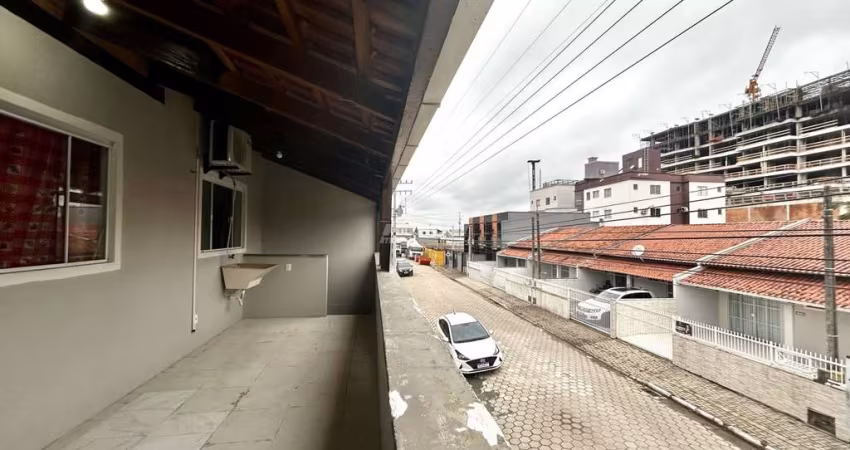 Apartamento com 2 quartos para alugar no Itacolomi, Balneário Piçarras 