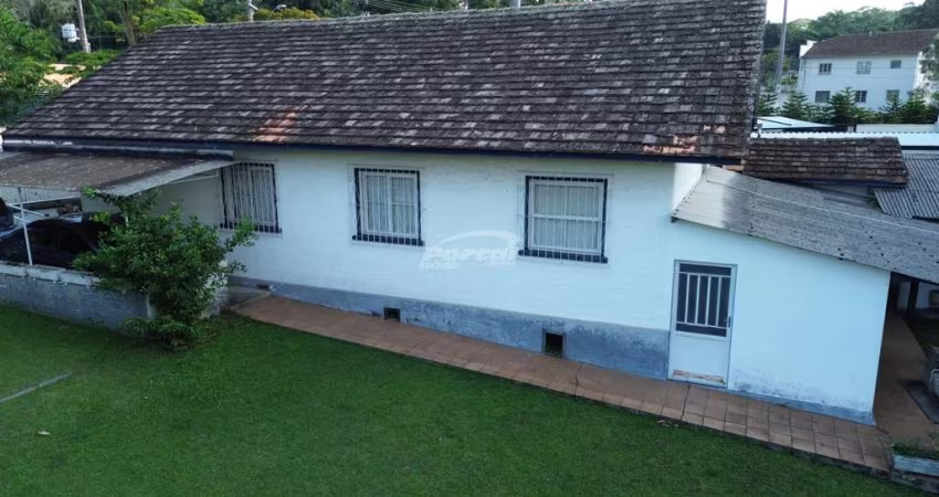 Casa com 4 quartos à venda no Velha, Blumenau 
