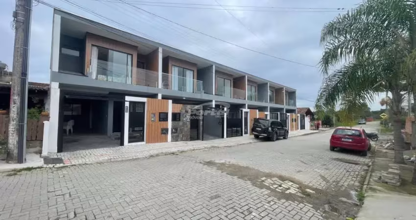 Casa com 3 quartos à venda no Centro, Balneário Piçarras 