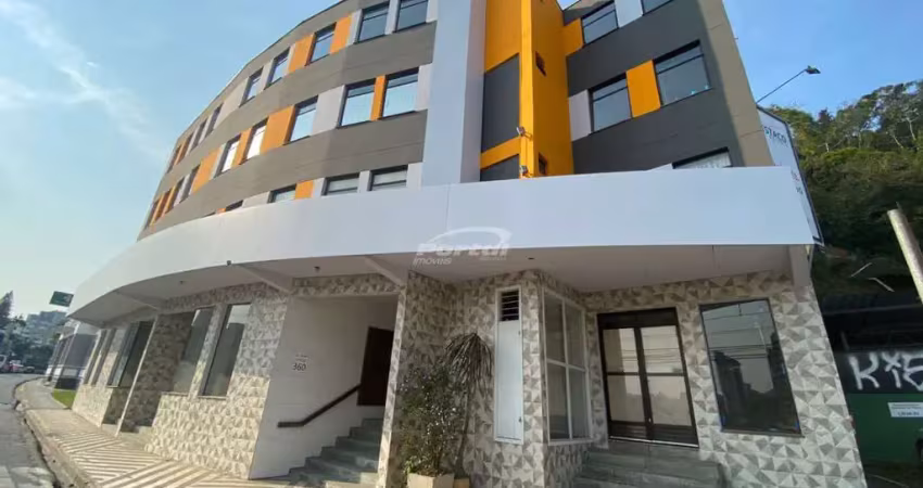 Loja térrea disponível para locação no bairro victor konder, em blumenau/sc.