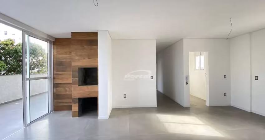 Apartamento com 3 dormitórios, sendo 1 suíte, terraço e com vista mar, no centro de balneário piçarras, a apenas 150 metros da praia!